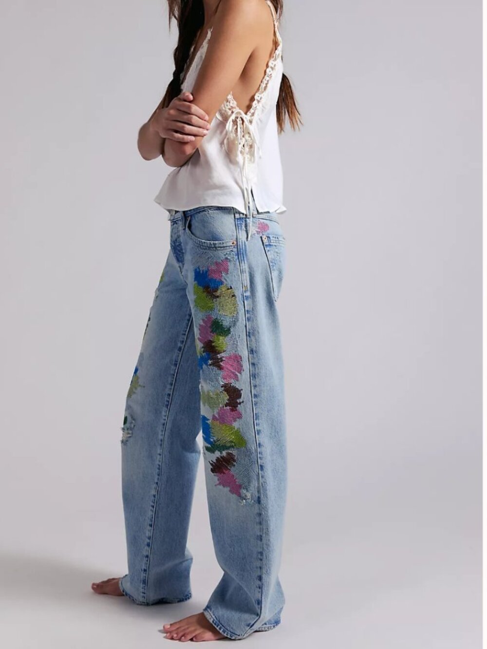 NWT Free People Tennessee Low-Rise Embroidered Boyfriend Jeans in Dream Circuit - Picture 4 of 5